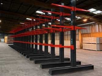 Draagarmstelling, palletstelling, stapelaars, lockers en magazijn toebehoren