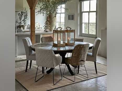 Showroom furniture from Riviera Maison and others