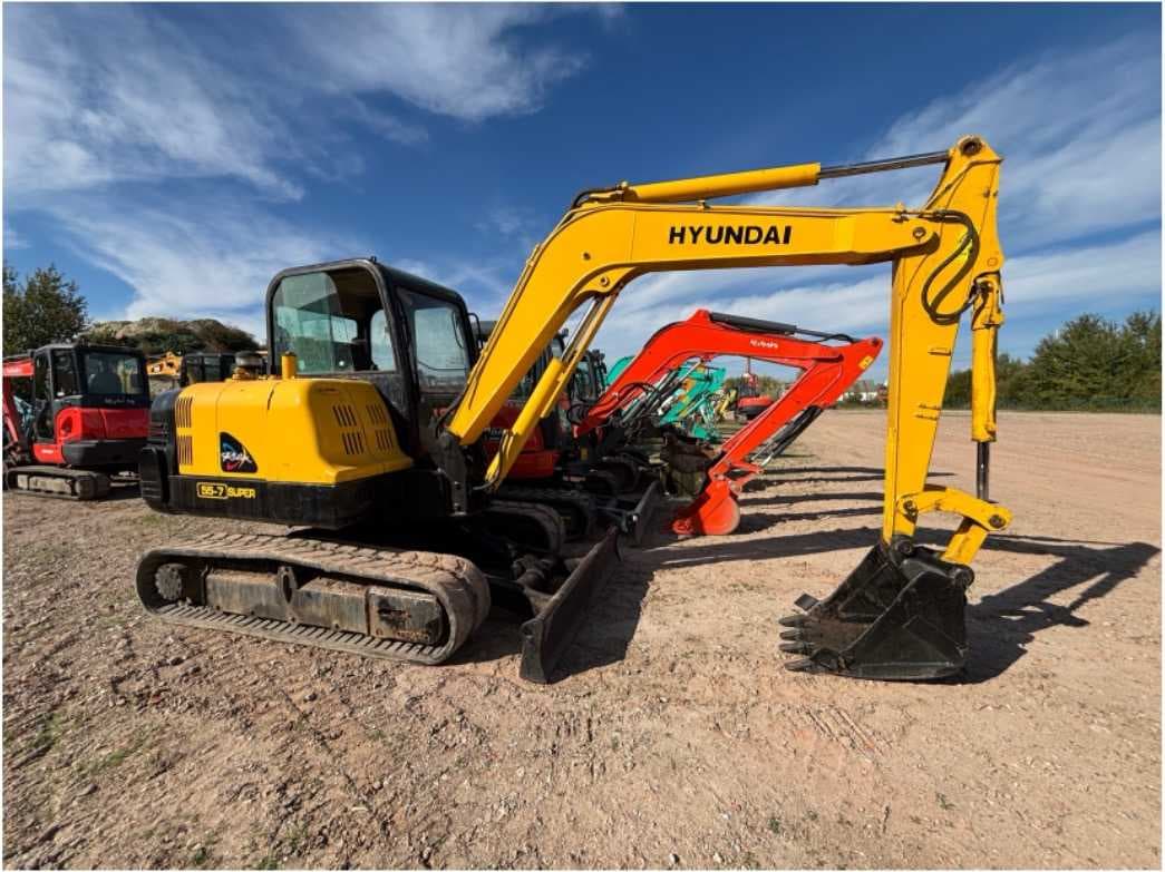 Excavators, wheel loaders and generators