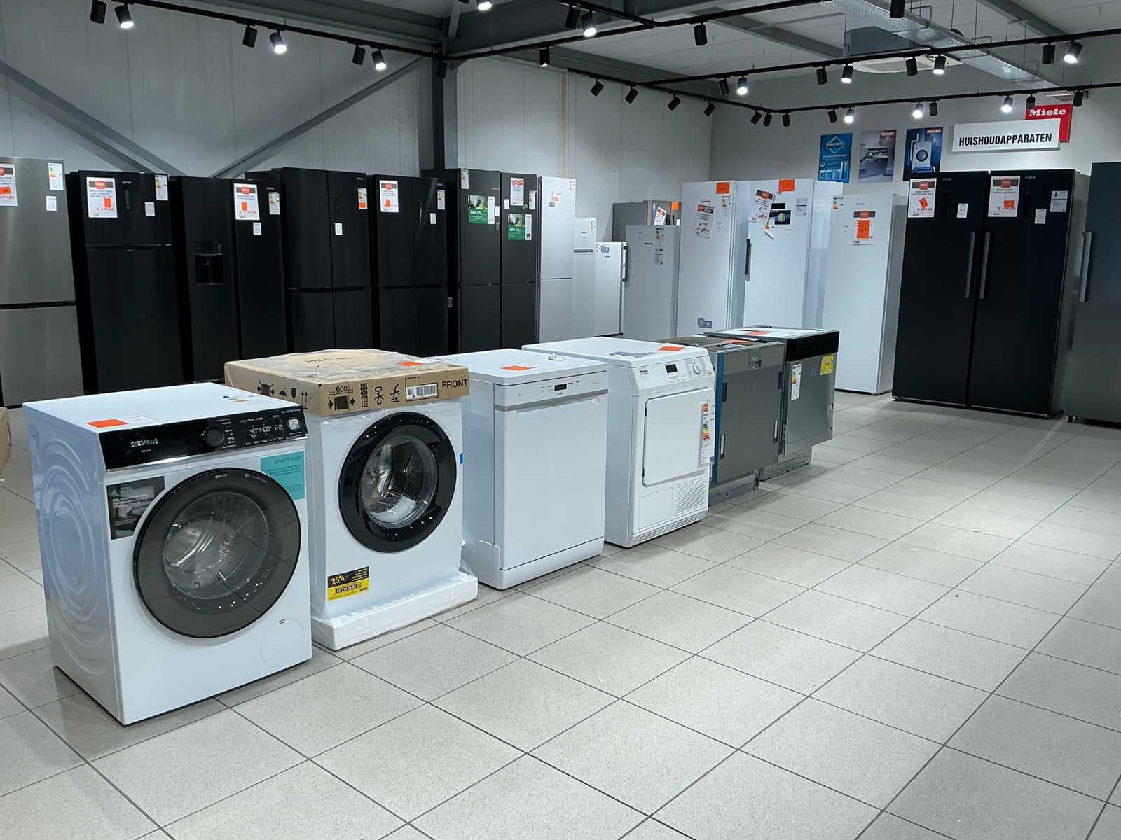 White goods, household appliances and shop fittings due to discontinuation