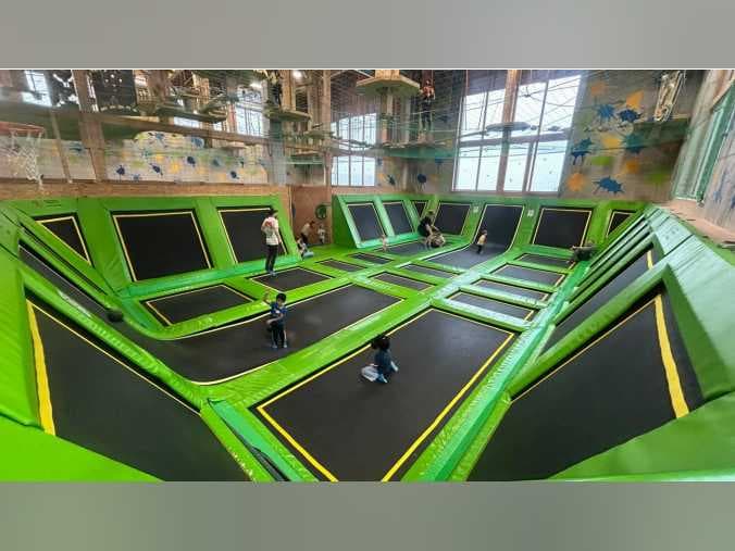 Indoor Trampoline Park – EUROTRAMP