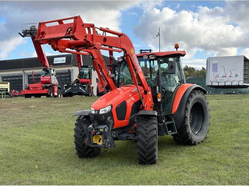 Machines and attachments for agricultural and construction technology