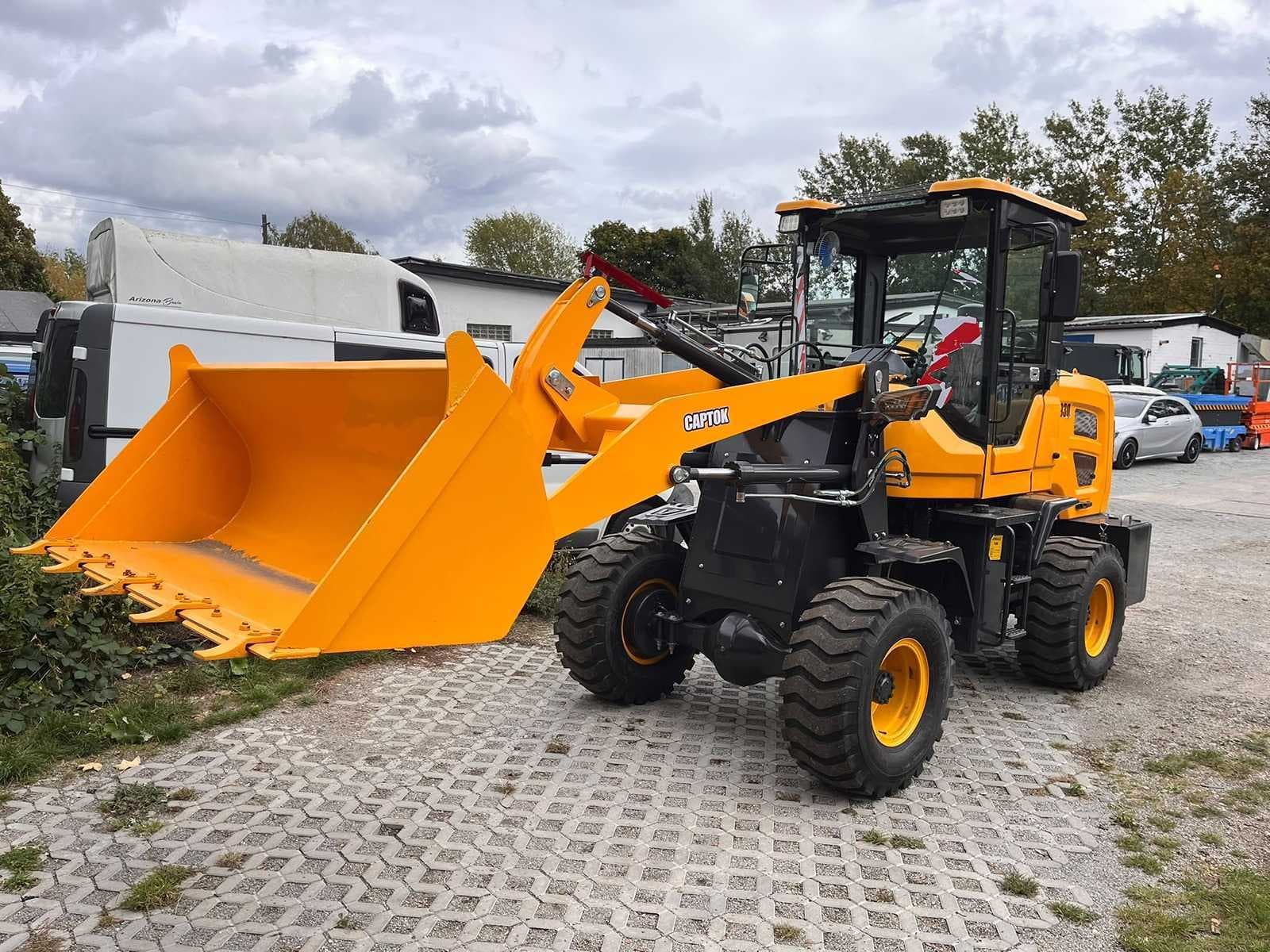 Fahrzeuge, Transporter und Technik