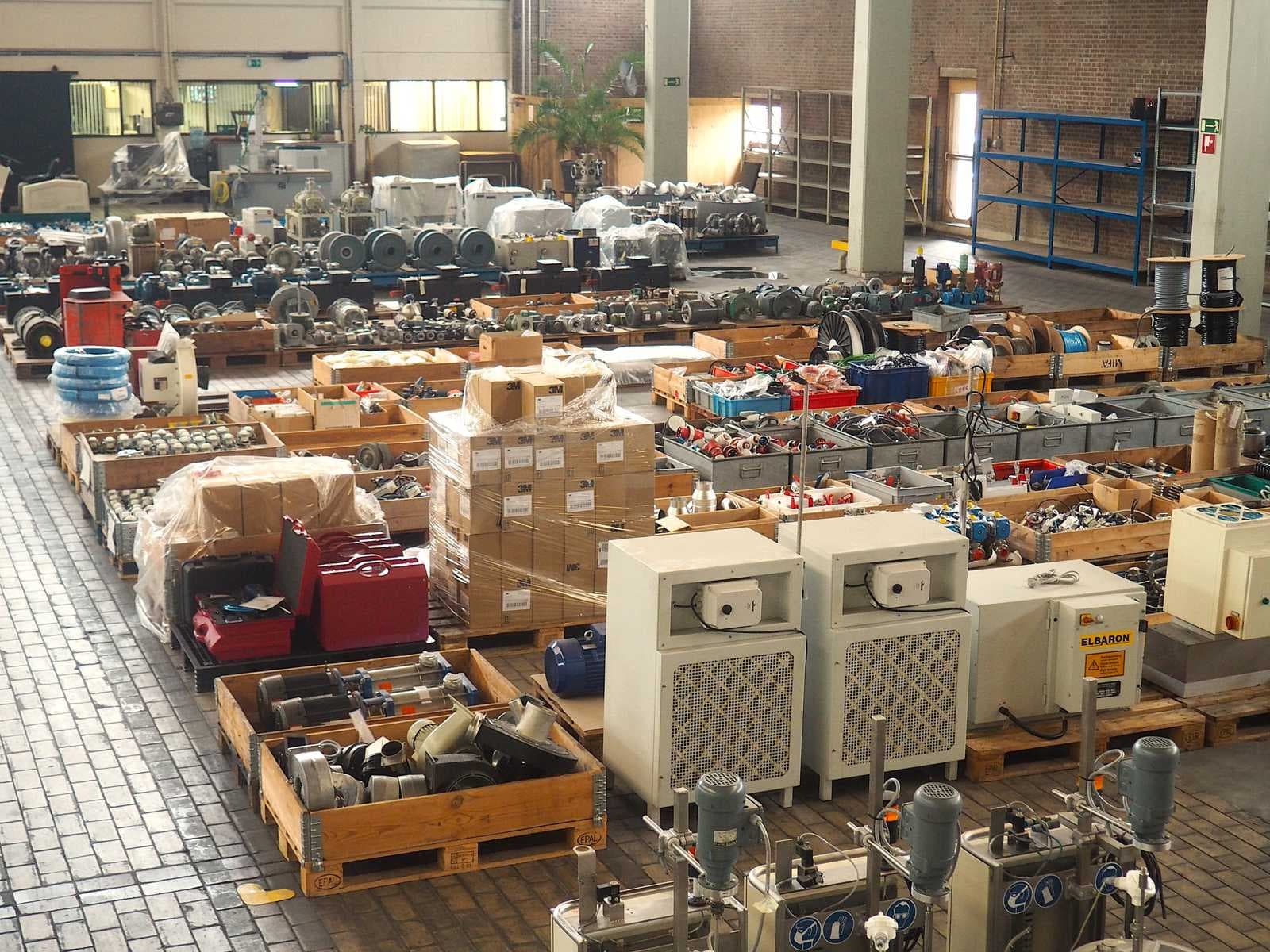 Industriële en laboratorium apparatuur, gereedschappen en semiconductor onderdelen