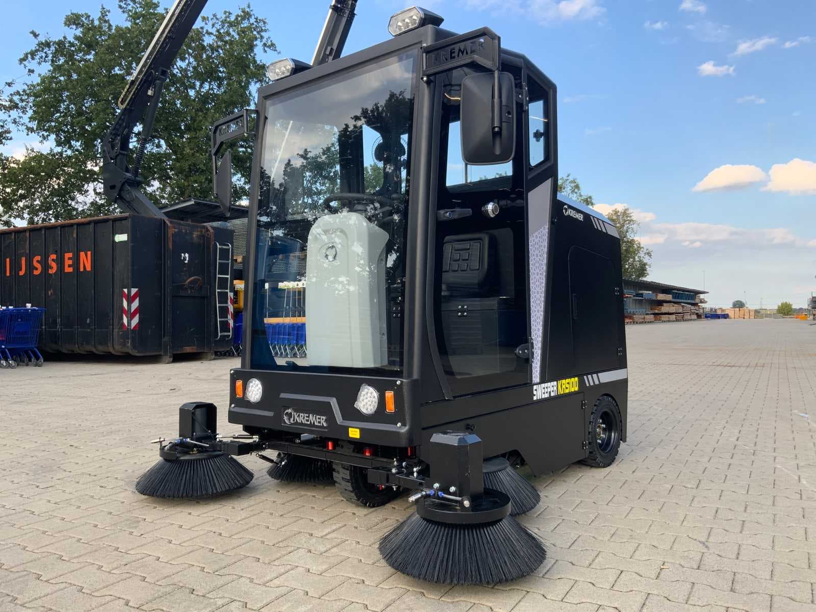 Workshop equipment, generators, construction and cleaning equipment, comfort items and more