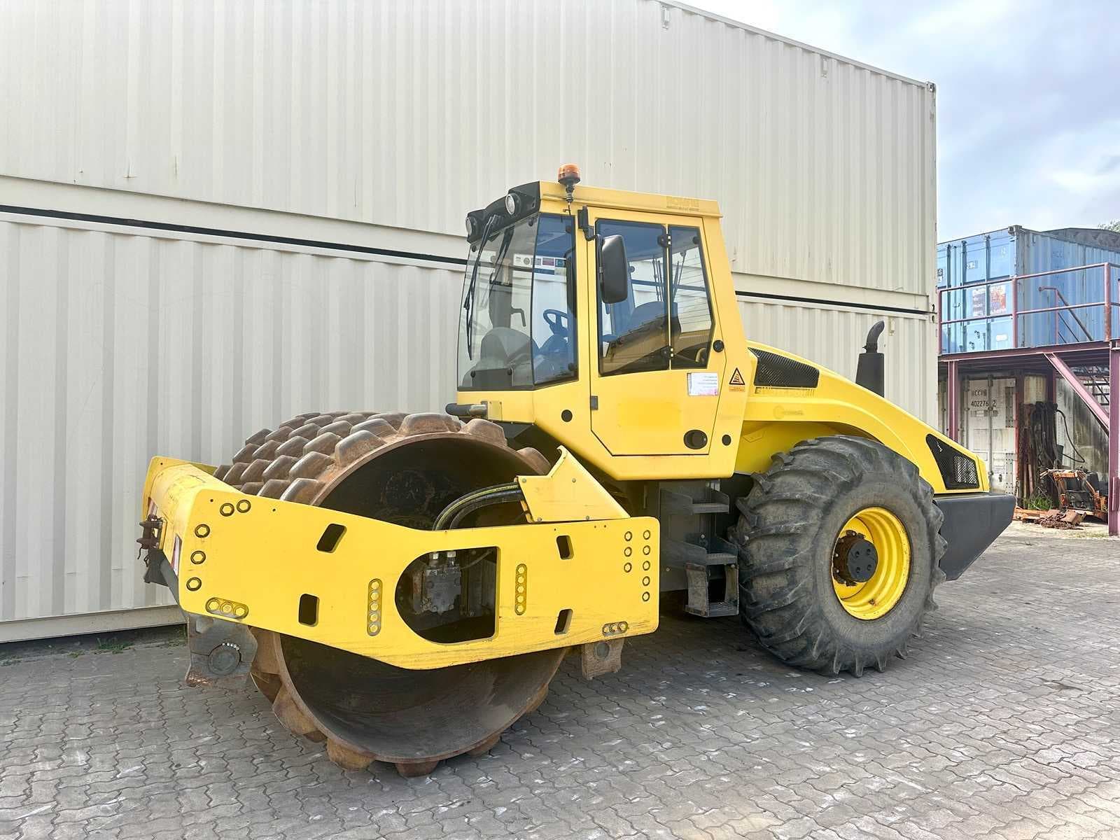 Construction machinery and equipment – telehandlers, excavators, work platforms, rollers and dumpers