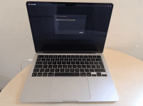 APPLE MACBOOK AIR 13 2024 Auction: 1265/SI/AU/2026