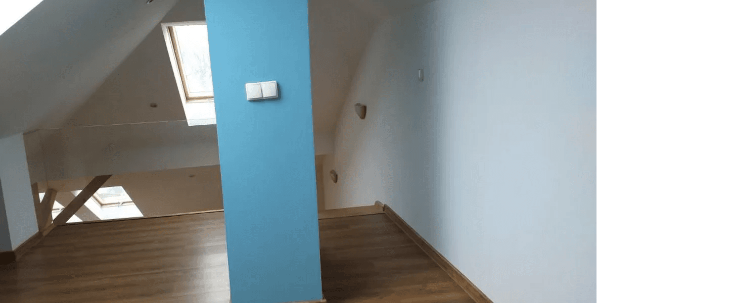The syndicate will sell the apartment 2 room Gliwice.