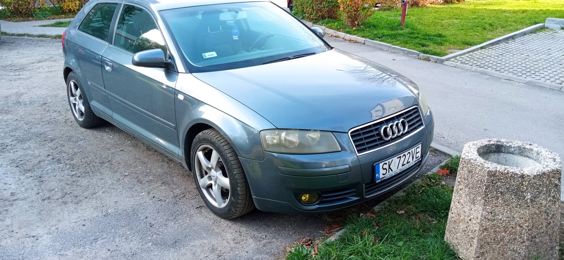 The syndicate will sell the AUDI A3 1.6 8P passenger car from 2005.