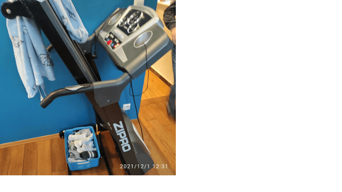 Syndicate to sell treadmills ZIPRO Fitness Start