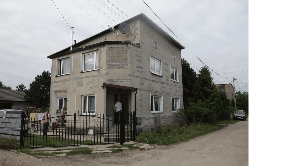 The syndicate will sell the apartment in Siewierz.