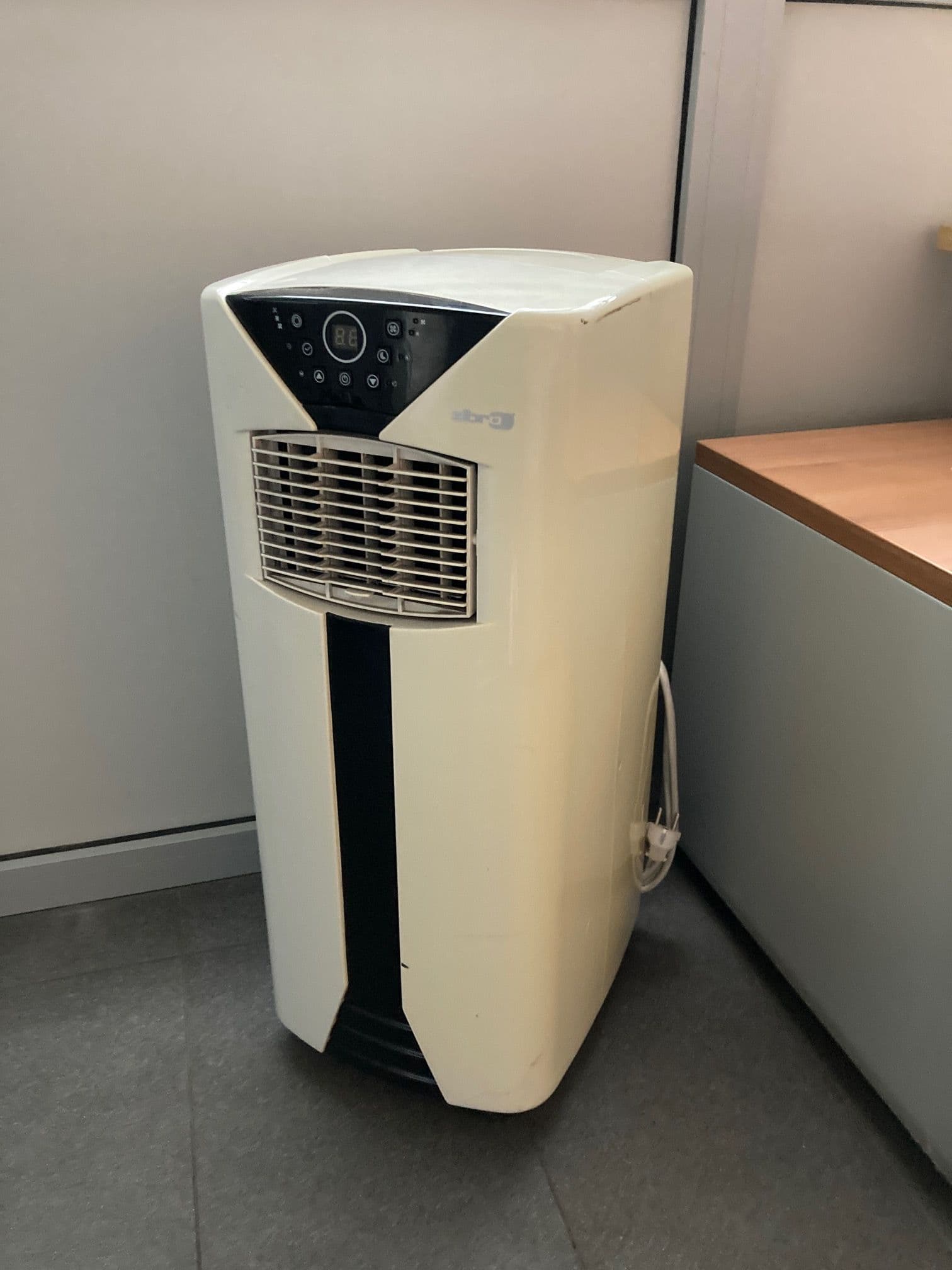 The syndicate will sell the ZIBRO P24 air conditioner