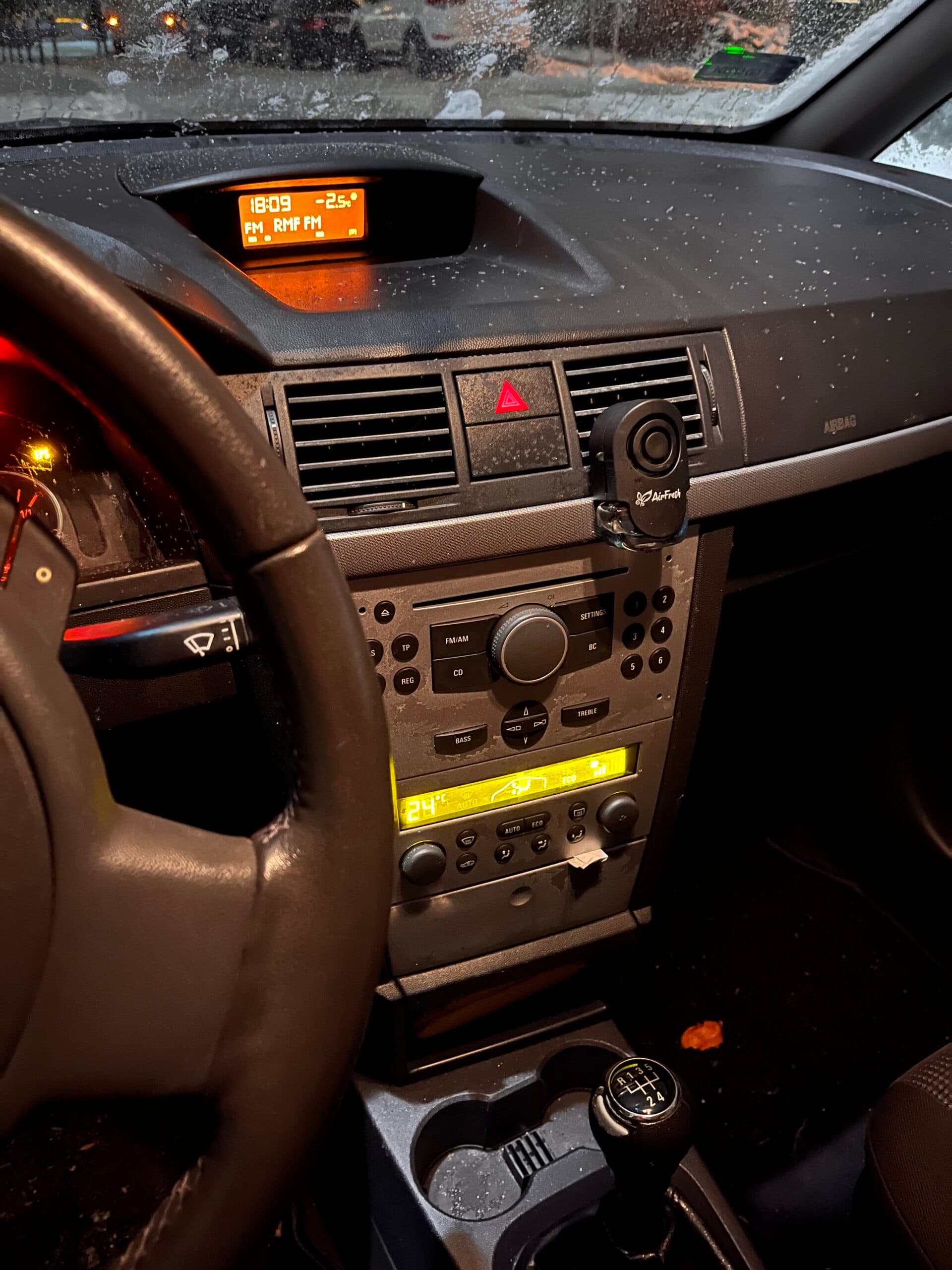The syndicate will sell the passenger car Opel