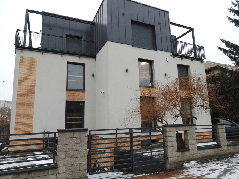 The syndicate will sell office property