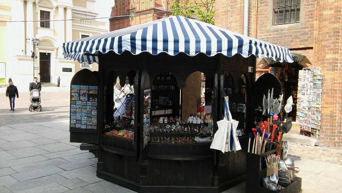 The syndicate will sell shop equipment and assortment and souvenir stands.