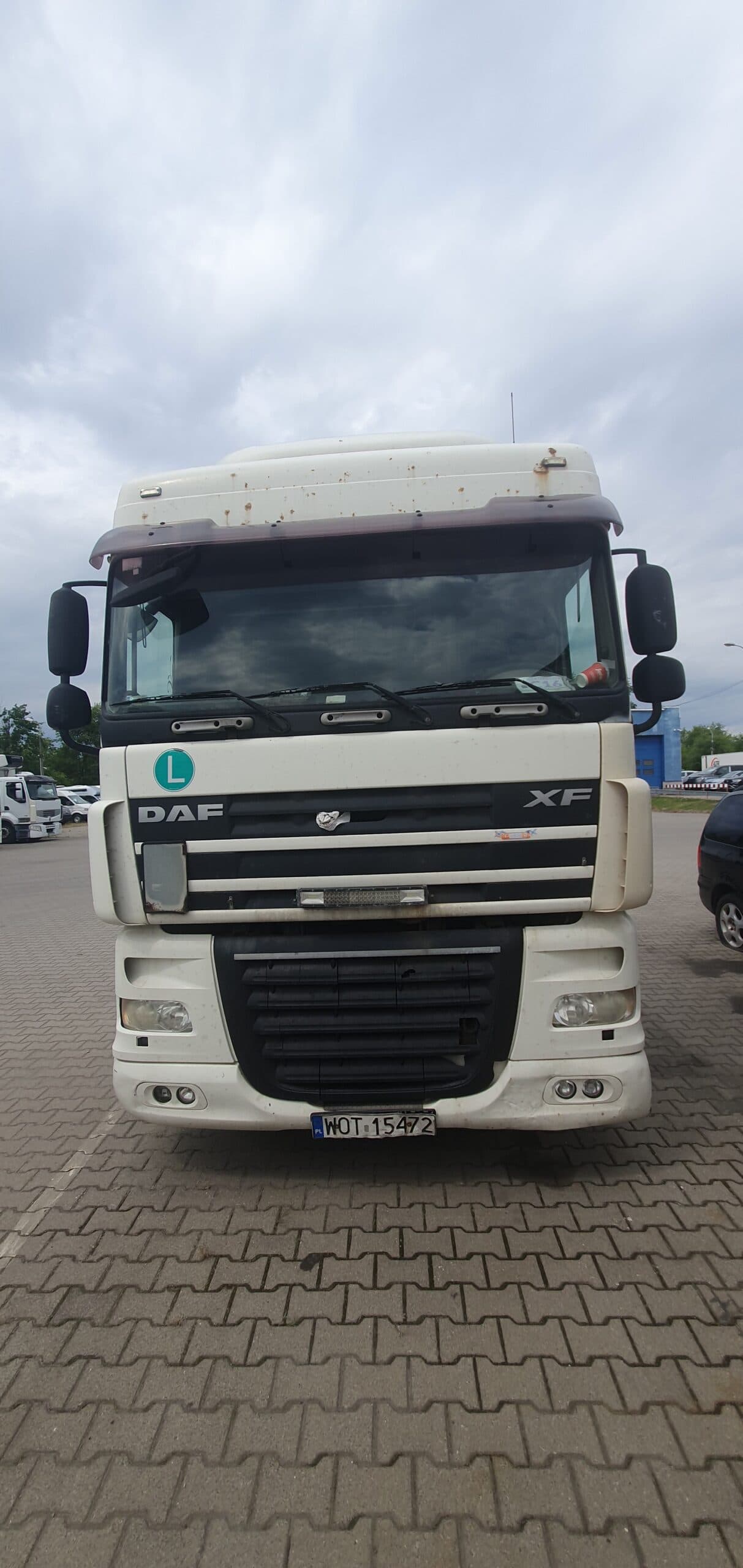 The syndicate will sell a special car, road assistance, DAF, FT XF105