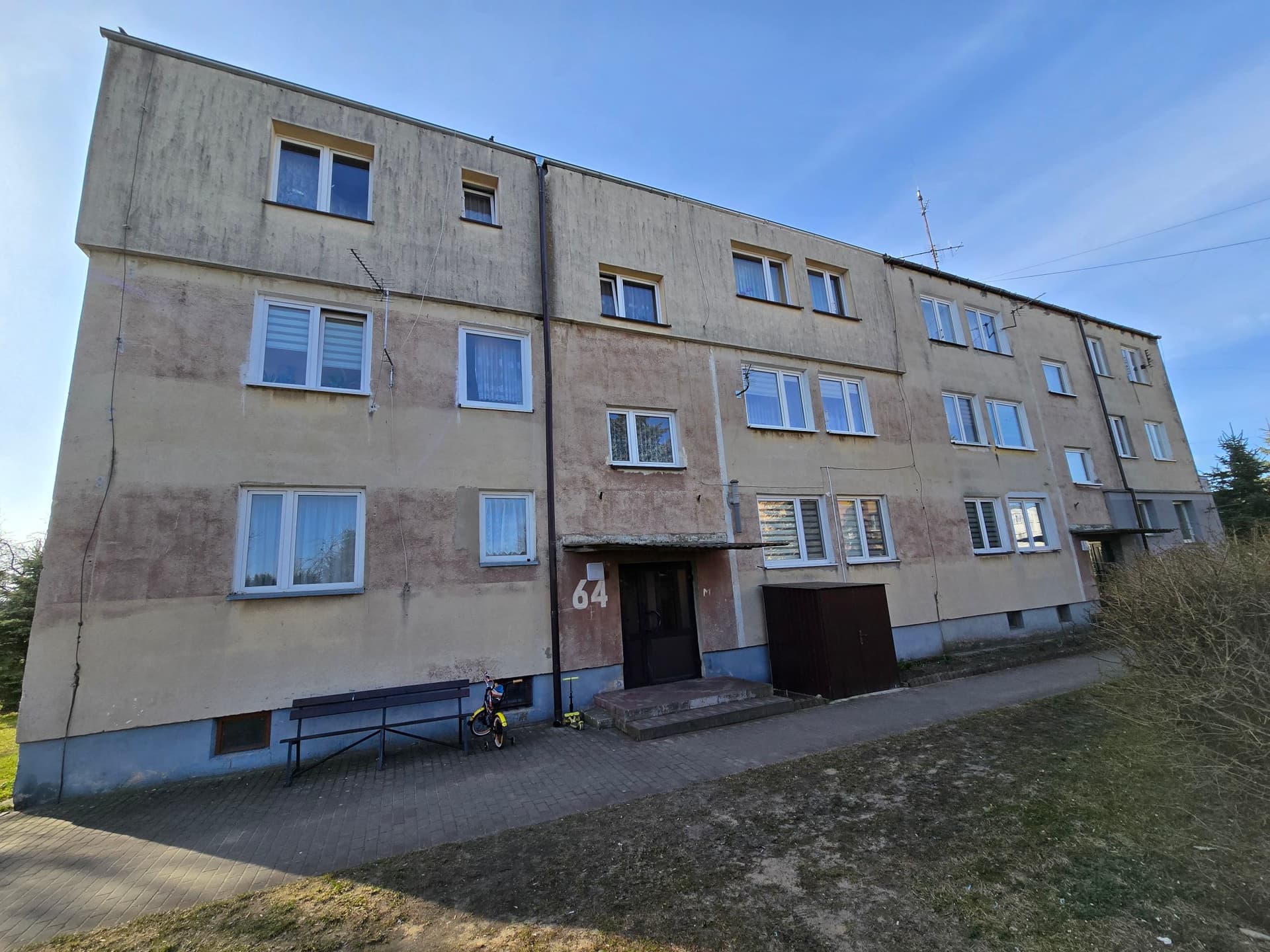 The syndicate will sell shares in the real estate m. Kozłowo (Nidzicki County)