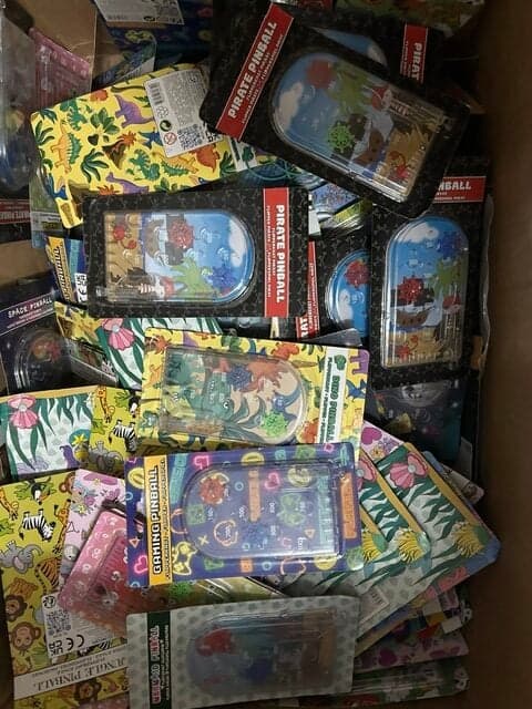 The Syndicator will sell a set of movable items to toys and gadgets