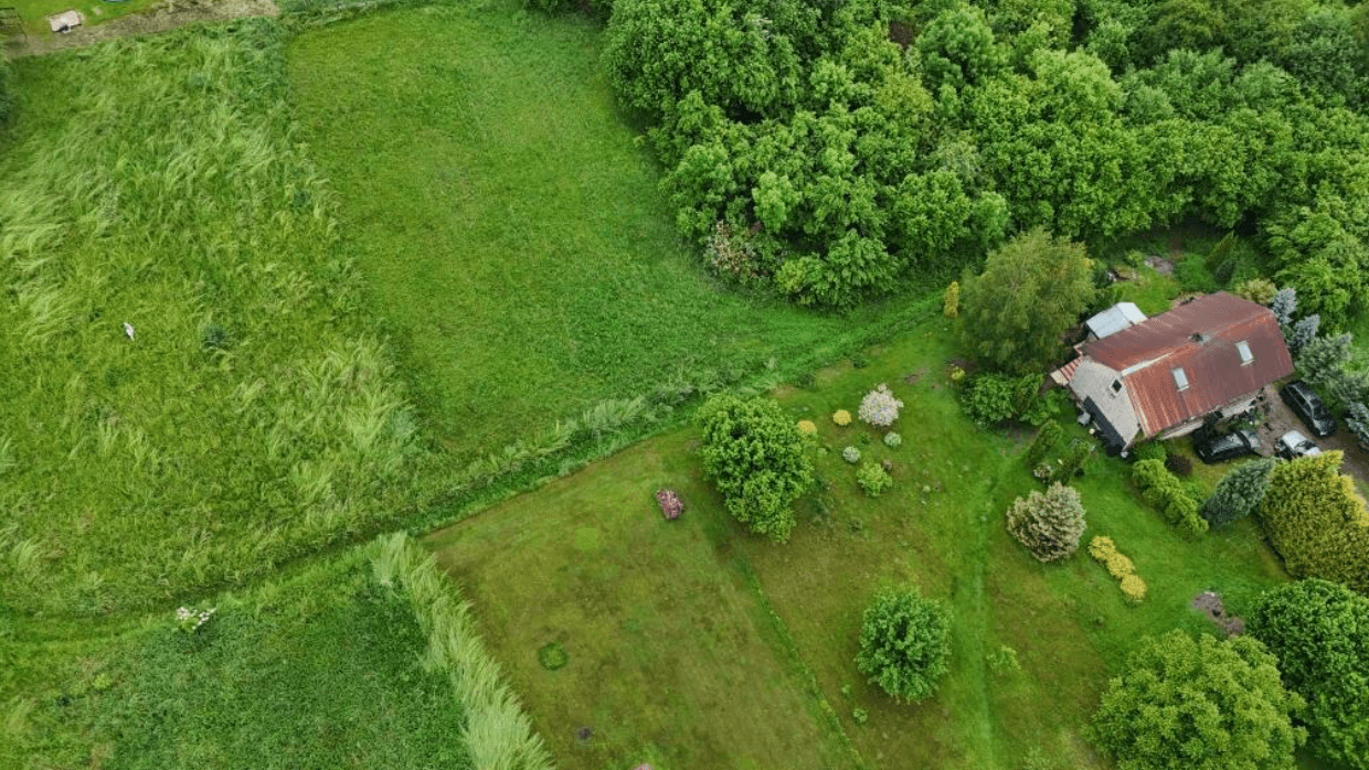 Syndicate to sell real estate in Międzini