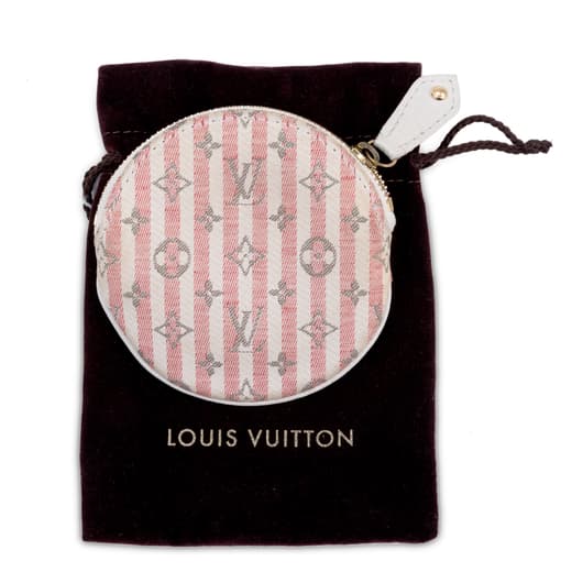 LOUIS VUITTON - image 2