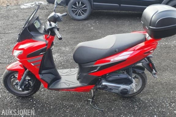 2023 Aprilia SXR 50