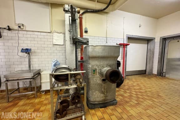 Laska industriell kjøttkvern - Med kasseløfter - 230 V - Type ZW 200