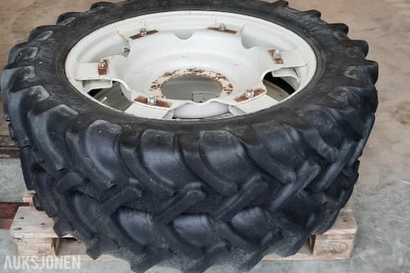 Komplett sett Alliance sprøytehjul 270/95r-48 og 270/95r-32