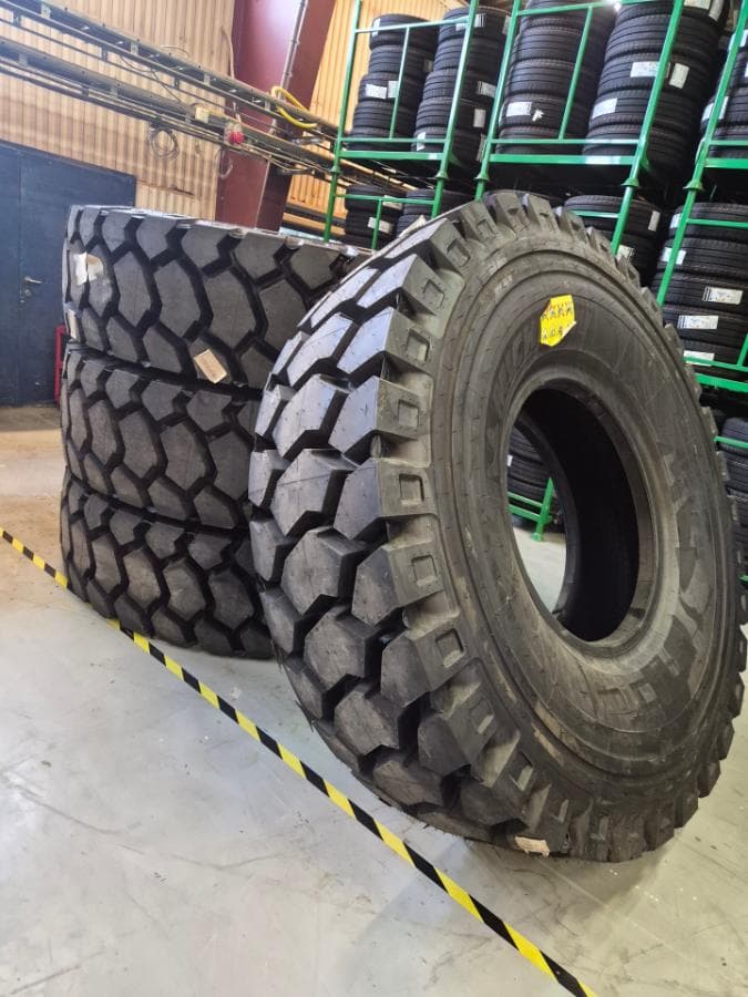 4 STK MICHELIN X-TRACTION 21.00R33 E4T tipptruckdekk / dekk til tipptruck