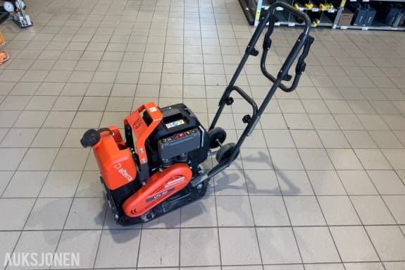2023 Husqvarna LF 60 LAT – Batteridrevet Vibrasjonsplate (Utstillingsmodell) 4 batterier