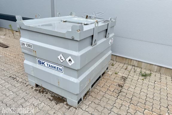 2024 mobiSTEEL-1000 liter 1000L ADR-godkjent dieseltank.