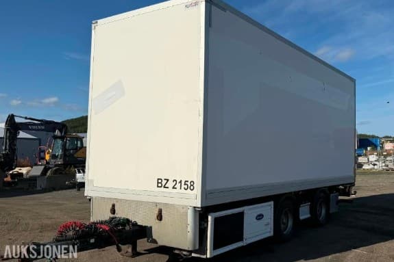 2018 Fliegl 2-akslet henger med Tarfurgo påbygg m/carrier 2 temp