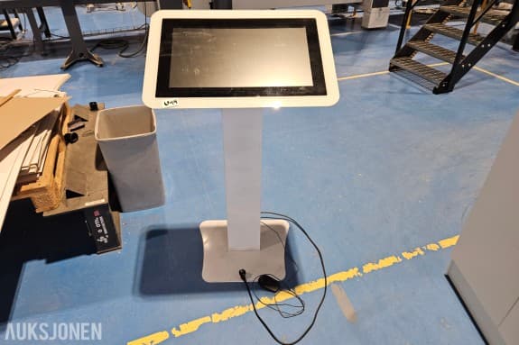 Infoskjerm på gulvstativ - 24 tommer All in One PC med berøringsskjerm - Wi-Fi - RCS-240GITPC-PCAP ⁠