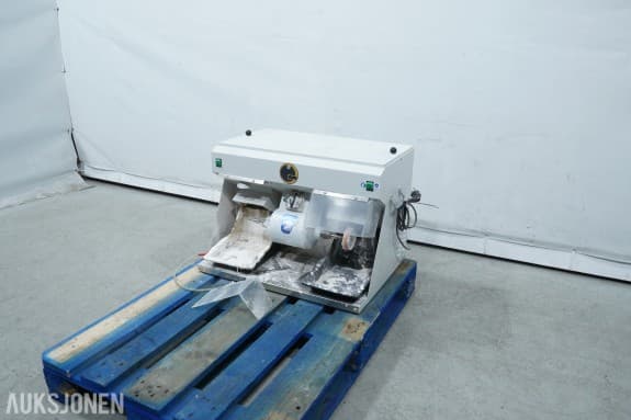 Gamberini PL/4 – dental polerings-/slipemaskin med avsug