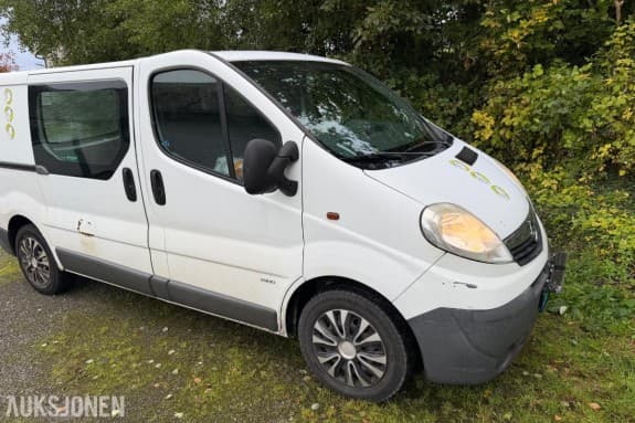 2012 Opel Vivaro 2.0 114hk  hengerfeste ledbar mye påkostet 