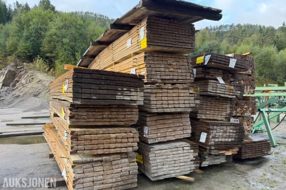 72 STK. TERRASSEBORD 21 X 120 MM – CA. 259LM – IMPRIGNERT KL AB