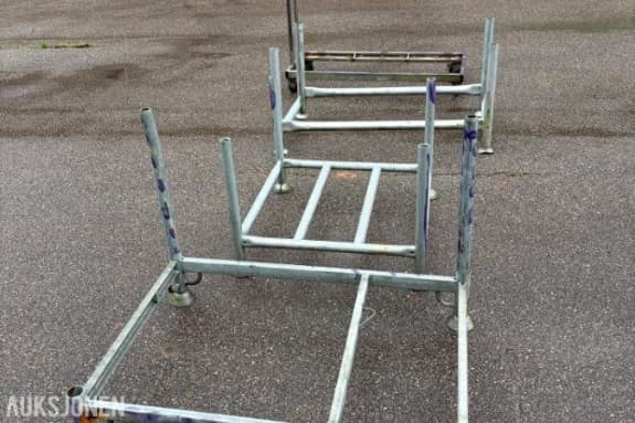 Div stålpaller