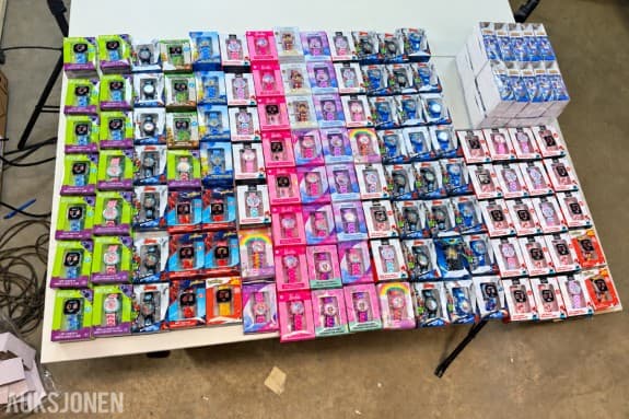 Stort parti med 100+ stk barneklokker – Disney, Marvel, Minecraft, Sonic