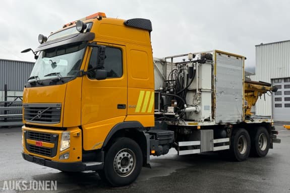 2012 Volvo FH540 lastebil med AMW stolperigg