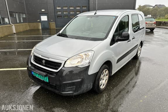 2018 Peugeot PARTNER 1.6-99 D | Hengerfeste | Innredning - Rep objekt, 175808km