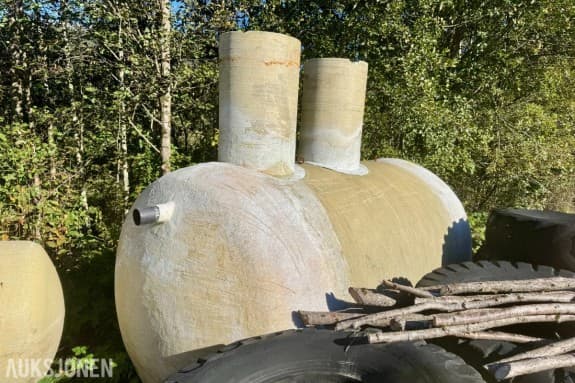Septiktank – samletank i glassfiber med kapasitet på 12 m³