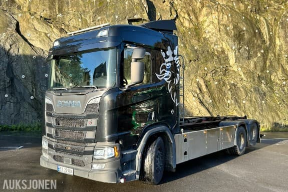 2017 Scania R580 B6x2NB kroklastebil med Multilift XR22 22 t krokpåbygg - Eu-godkjent til 06/27 - Km: 227663