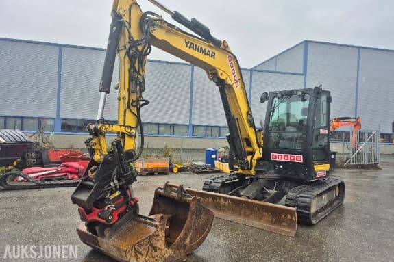 2018 Yanmar ViO80 beltegraver med Rototilt, S50-feste, skjær og 3 skuffer.