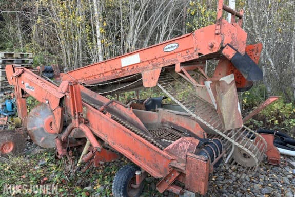 Underhaug Superfaun potetopptaker m/transportbånd