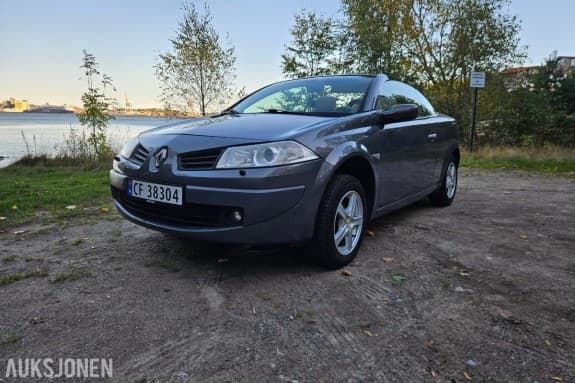 2006 Renault Megane Cabriolet 1.6 111hk NY STORSERVICE EU OK 06.2028   176200km