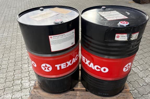 2 fat Texaco Geartex S5 75W-140 og Texamatic 4291 – 208 liter olje