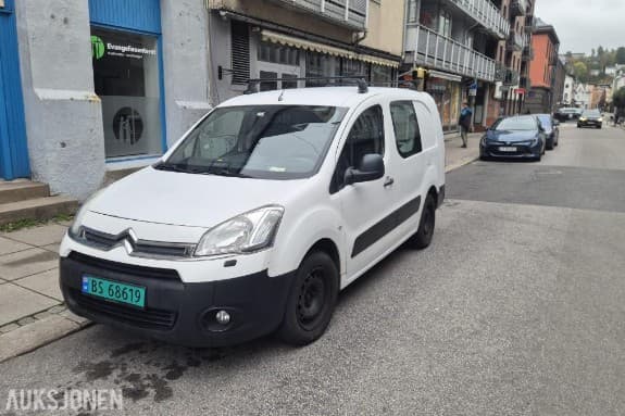 2013 Citroen Berlingo 1.6 90hk hengerfeste manuell eu ok 05.2027