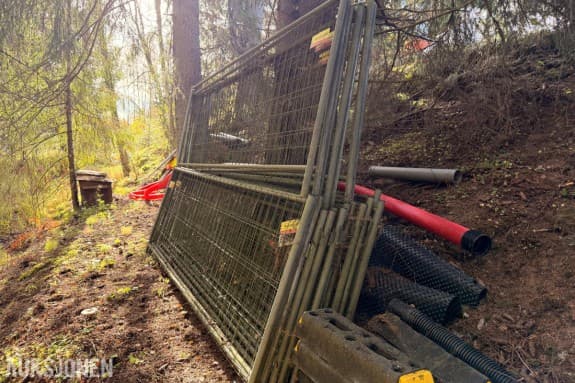 20 stk. anleggsgjerder – 3,5 x 1 meter – med føtter