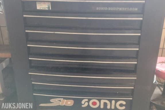 2008 Sonic S10 verktøyskap med verktøy