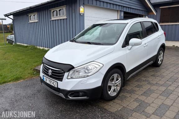 2013 Suzuki SX4 S-CROSS 1.6 BENSIN 120HK 4X4 Automat, Hengerfeste