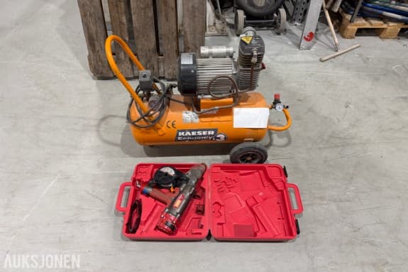 2002 Kaeser Economy ECO 3/40 kompressor og MAX HN120 spikerpistol - 10 bar - 150 l/min - 230 V - koffert til spikerpistol